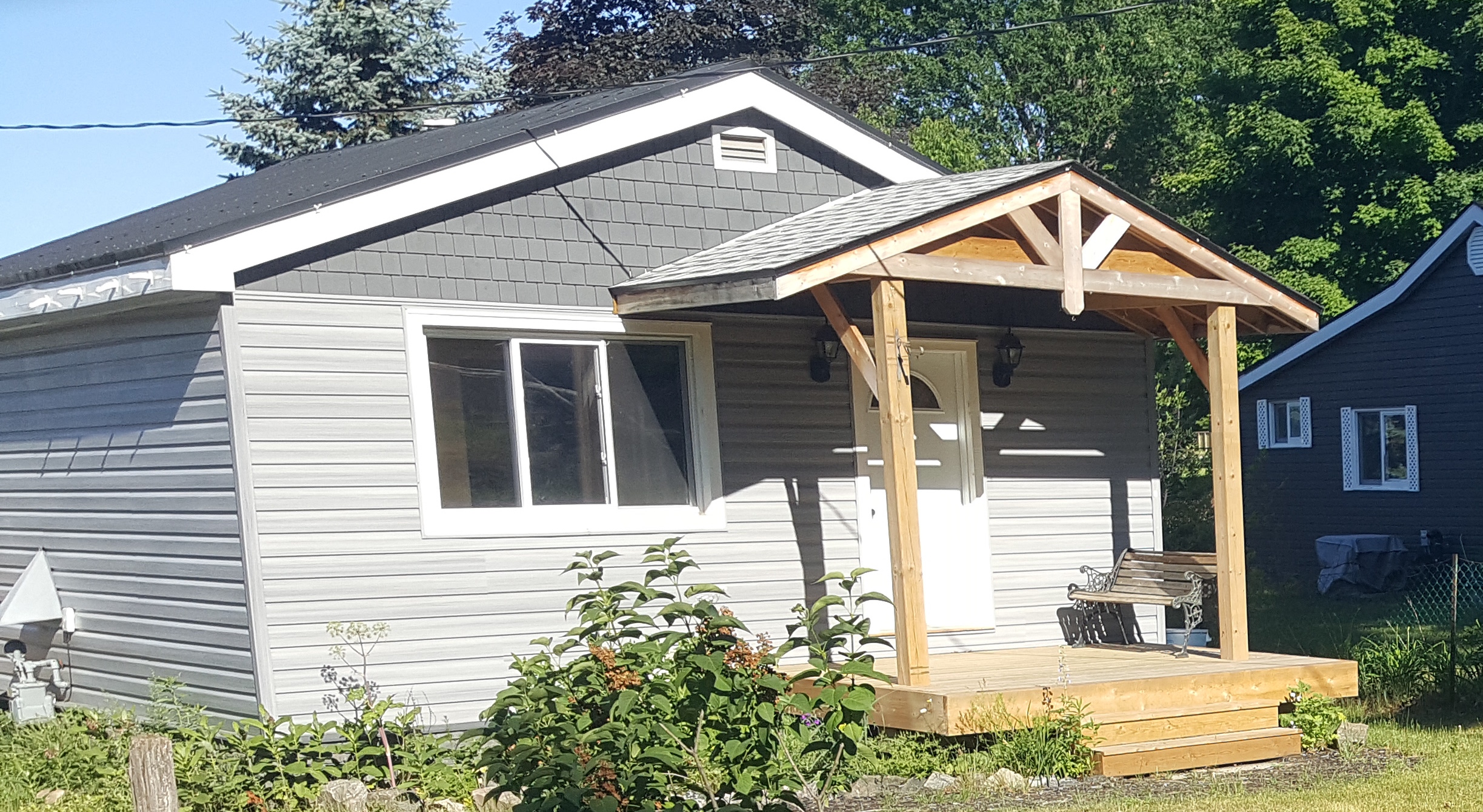 Custom deck by Steve's Woodworking